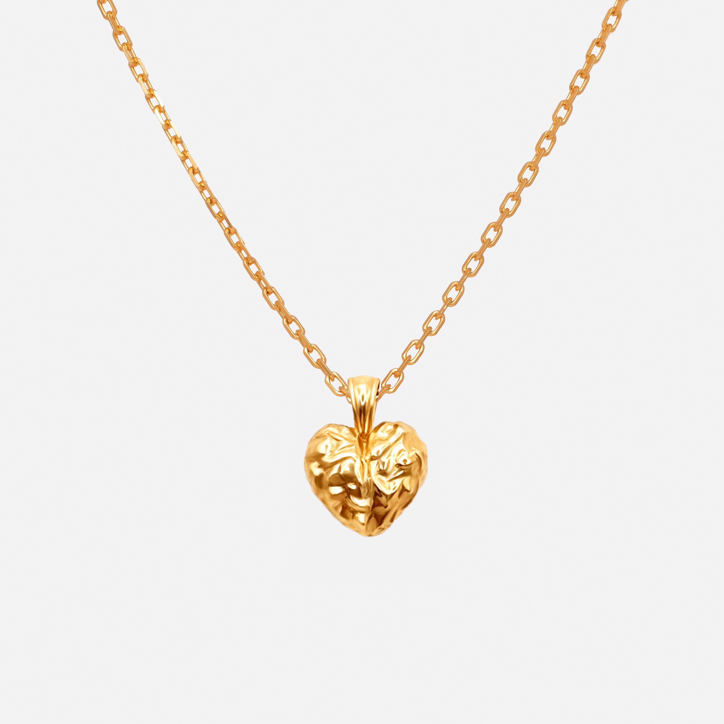 Heart-necklace-gold-front_copy.jpg