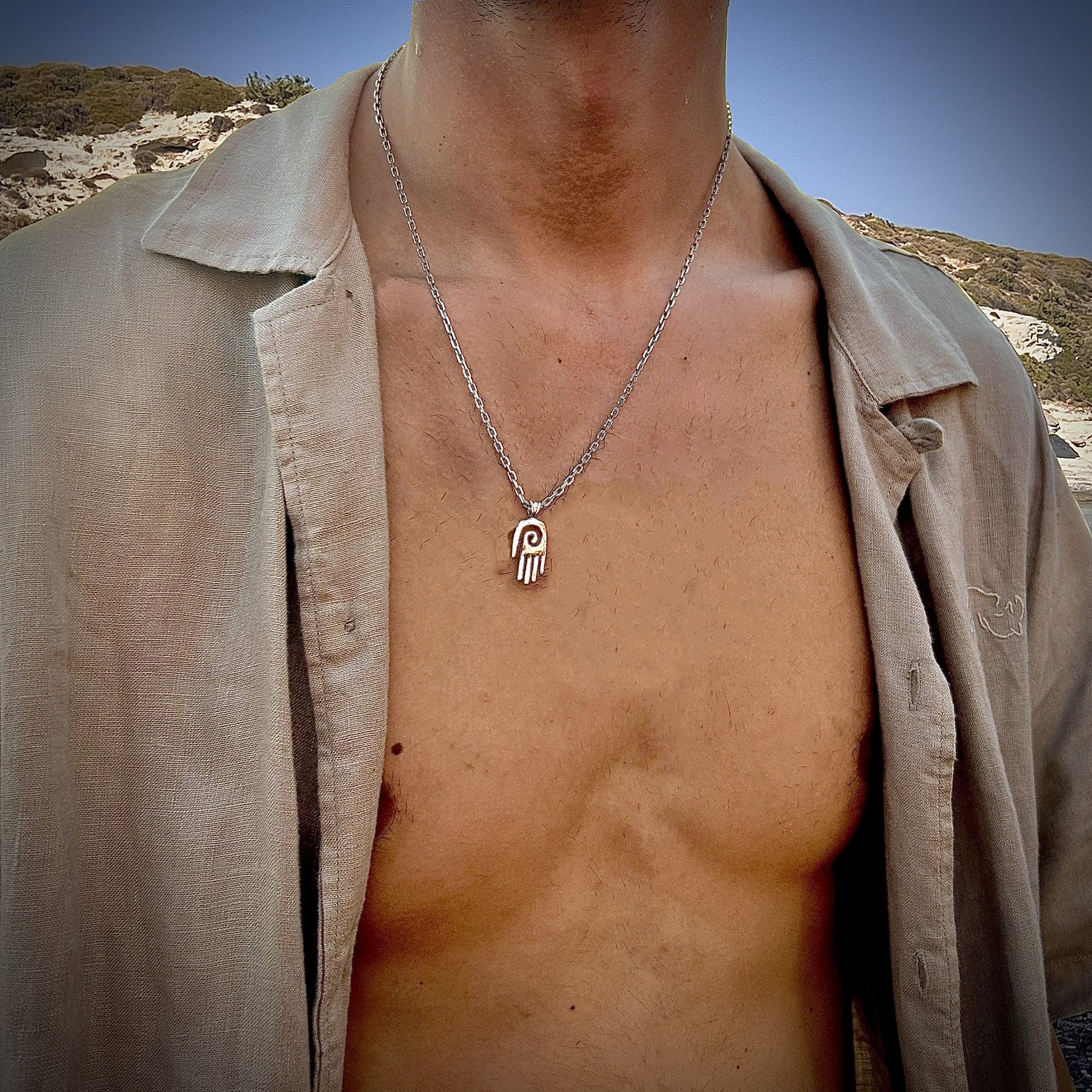 Healing Hand Gümüş Kolye