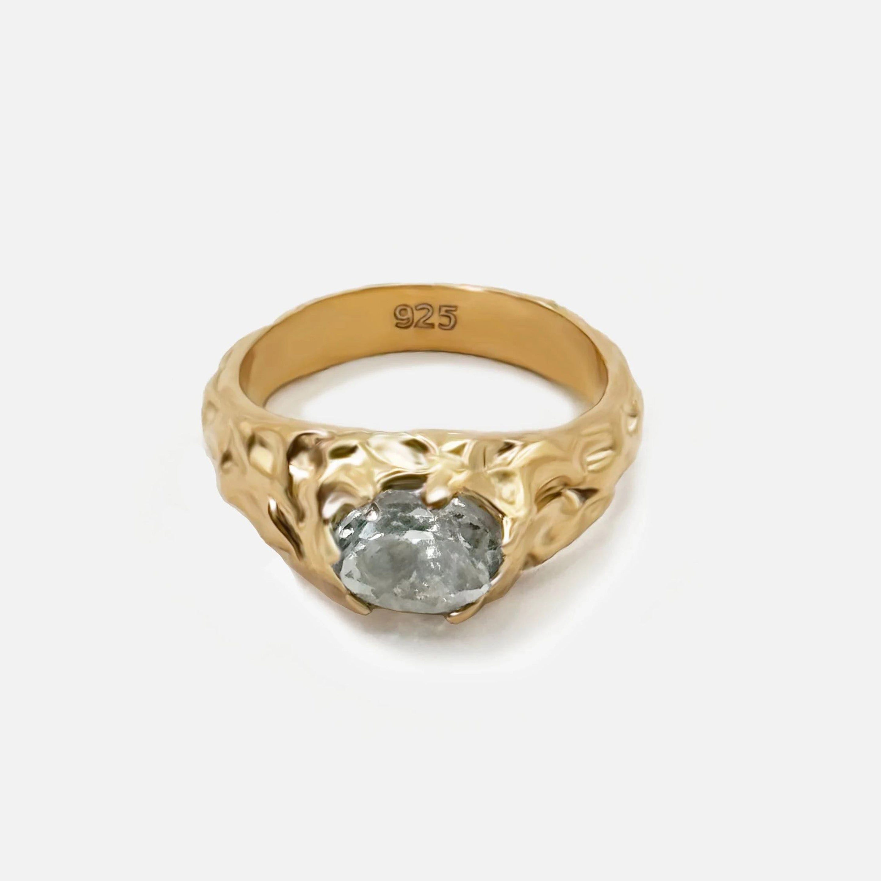 stone-gold-ring-front_ba0c2d6f-9721-4ce3-88e6-7bdb1c3b2dff.jpg